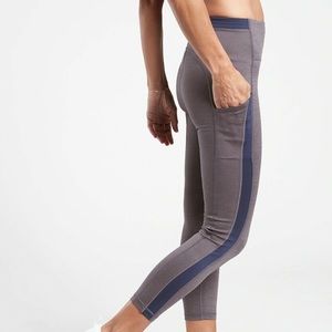 Athleta Ultimate Stash Pocket Heather 7/8 Tight